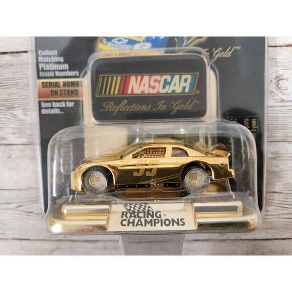 NASCAR 1999 Monte Carlo #55 RC 24K Gold Series Ltd Edition RUSTY WALLACE - Picture 3 of 8